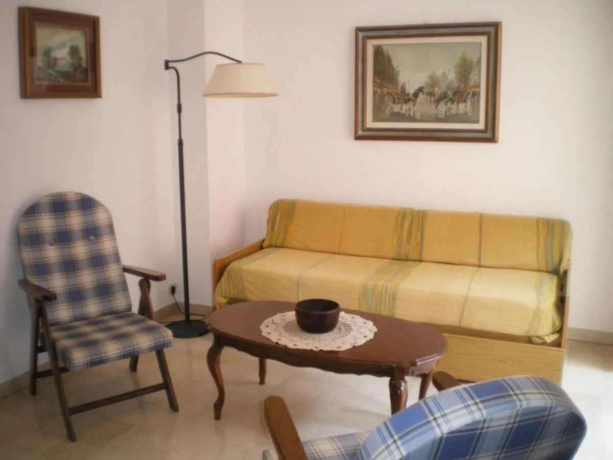 Poppy Apartment Levanto