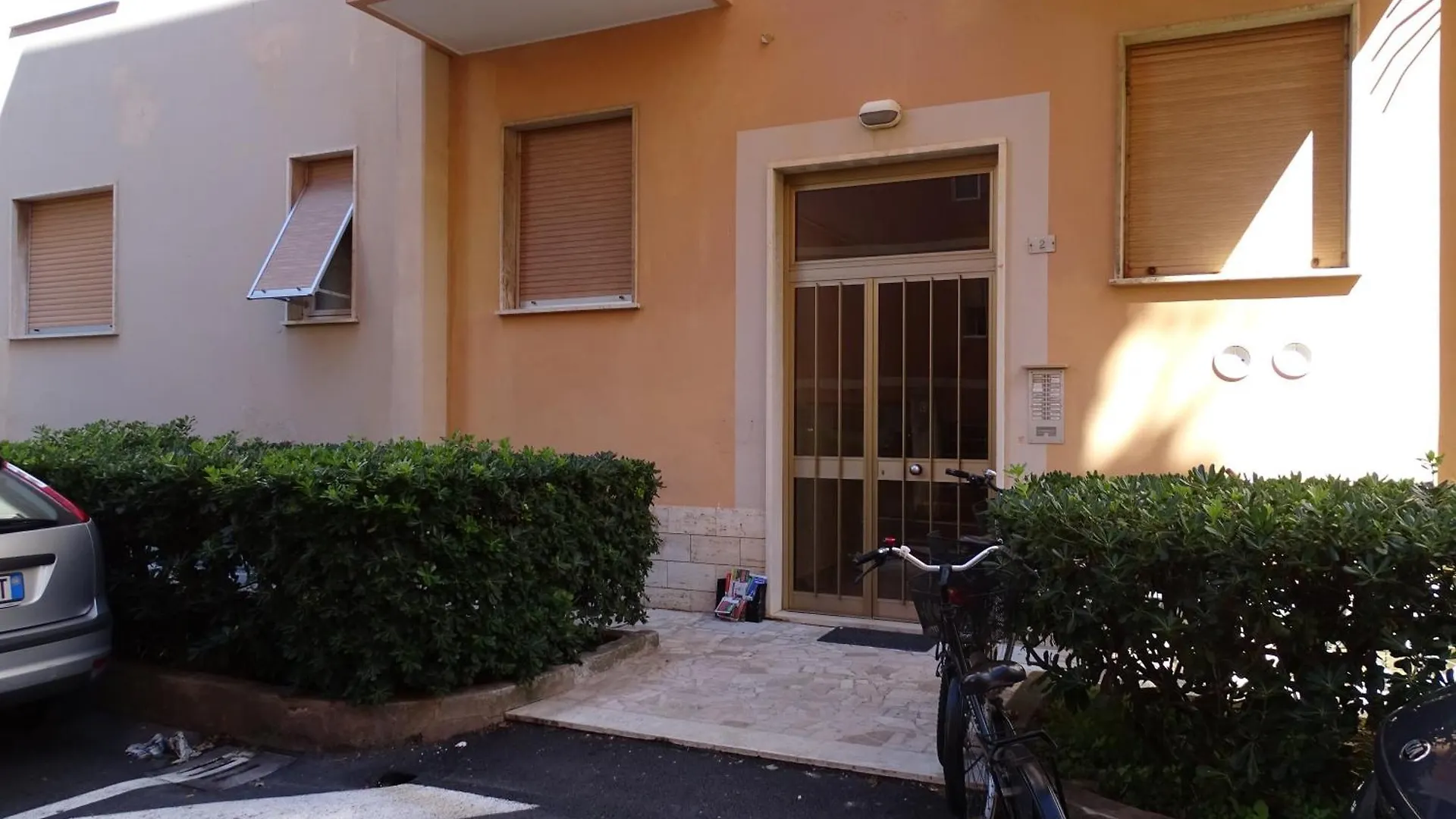 Poppy Apartment Levanto